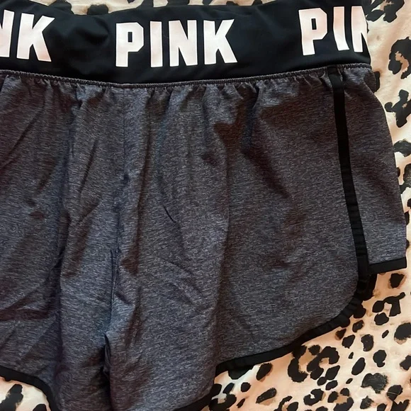 Pink brand workout shorts large - Picture 10 of 12